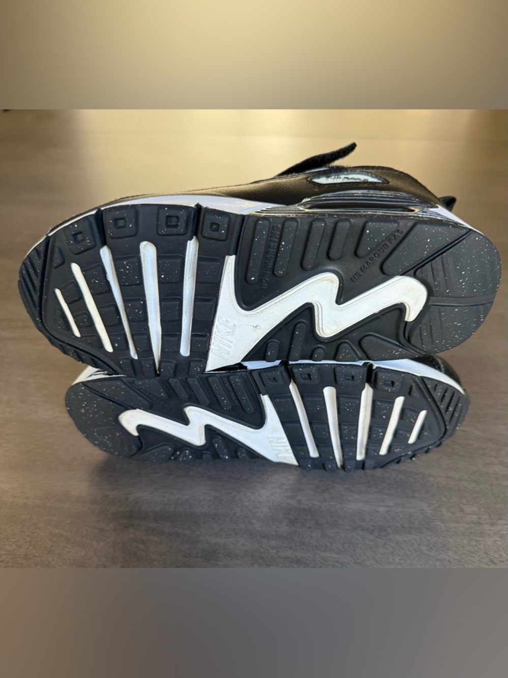 Nike Air Max 90 EasyOn Little Kids' Shoes Size 2 - Picture 7 of 8